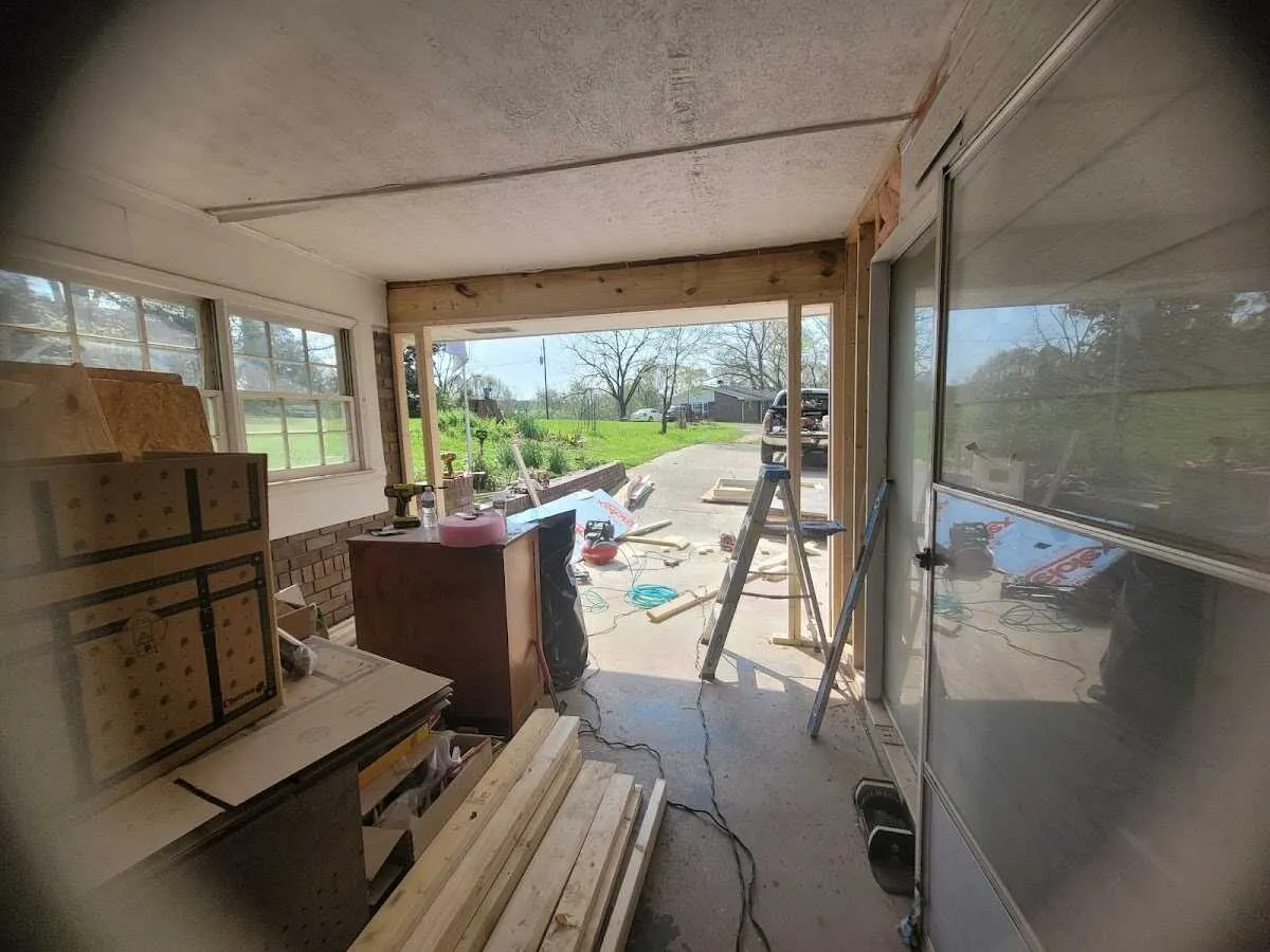 Air movers and dehumidifier for Drying & Dehumidification in Goodyear